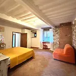 House In Sassa, Historic Tuscany Village, View *