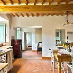 House In Sassa, Historic Tuscany Village, View Appartamento *