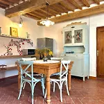 House In Sassa, Historic Tuscany Village, View Appartamento *